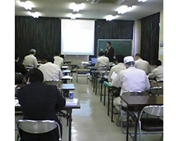 �V�X�e���\�z�@��Q���q�Ǘ��\�z