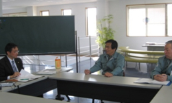 �R���T���e�B���O���i