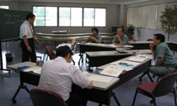 �R���T���e�B���O���i